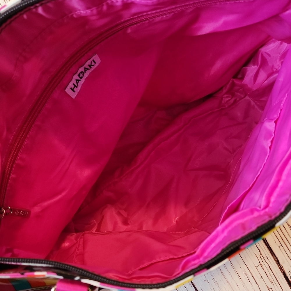 Vibrant Pink Floral Shoulder Bag - Picture 3 of 3